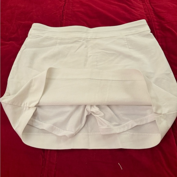 Chic White Skort by Croft and Barrow - Picture 5 of 5